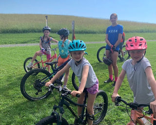 5-day Mtb Camp — riders on the trail