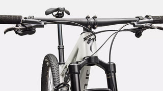 Specialized Epic 8 Expert — lifestyle view